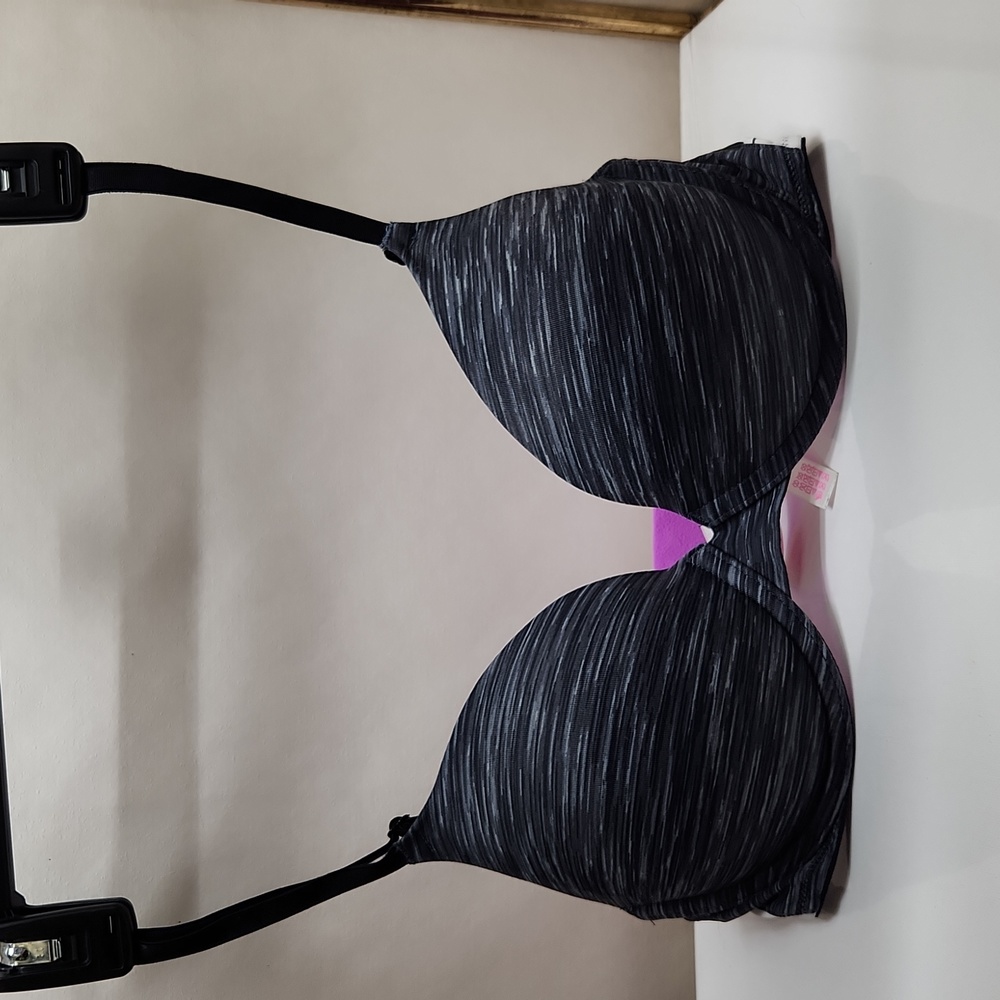 PINK Victoria's Secret wear everywhere push-up bra 34C